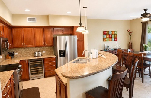 Waikoloa House | 8 Seat Minivan | Hilton Pass | BBQ | Sleeps 8 | M4