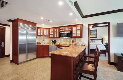 Wailua Condo | A206 - Oceanfront Luxury Comfort with Ocean Views in Every Room AC, Pool, & Spa