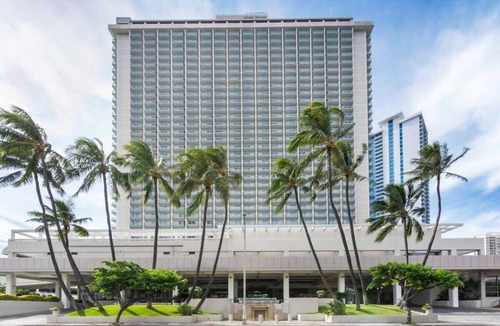 Ala Moana Apartment | Ala Moana Studio 804 Deluxe Mountain View Suite