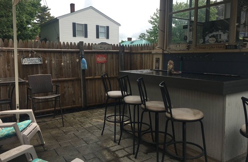 Old Orchard Beach House | Beach Cottage with Outdoor Patio & Grill, 8 min. Walk to Beach