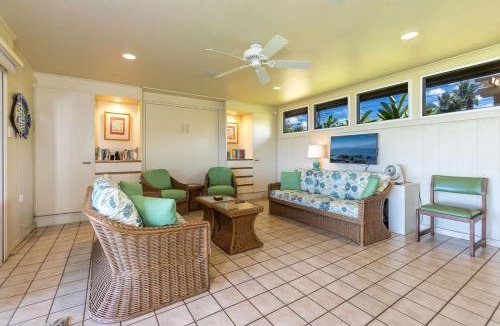 Kihei House | Beach front Honu Cottage