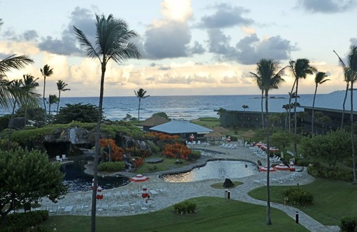 Hanamaulu Resort | Beach Front Resort. Epic Ocean Views. Pool+ Water Slides. Spa. AC.