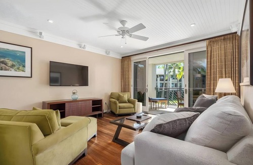 Kahuku Condo | Beachfront 6BR, 2 Condos for 16 at Turtle Bay!