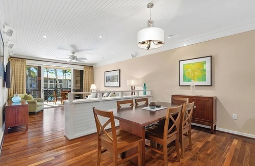 Kahuku Condo | Beachfront 6BR, 2 Condos for 16 at Turtle Bay!