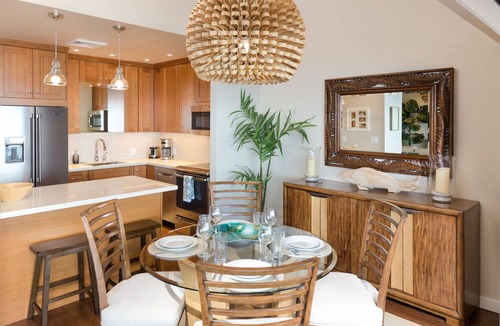 Wailea Condo | Beachfront Condo B303 - December 13-27 Still Available!