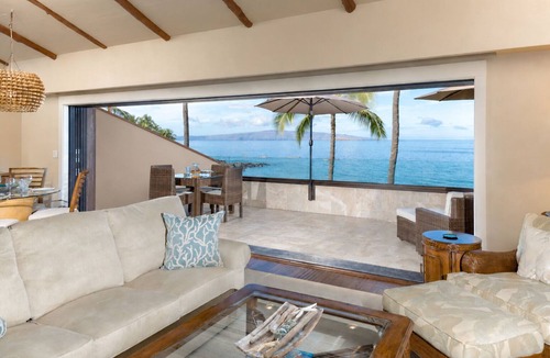 Wailea Condo | Beachfront Condo B303 - December 13-27 Still Available!