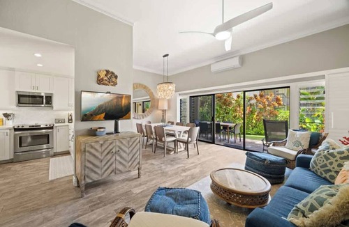 Wailua Condo | Beachfront Lae Nani! 3BD Condo, AC & Heated Pool
