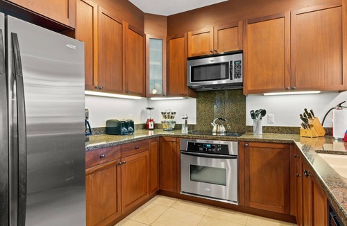 Waikoloa Condo | Best value for prime location! Ocean & Golf Course View At Hali'i Kai 6E