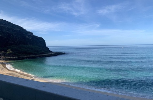 Makaha Condo | Breath taking view, ocean front! Redone unit