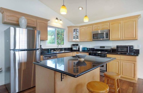 Ninole House | Breathe In Big Island Ocean Views from Your Lanai