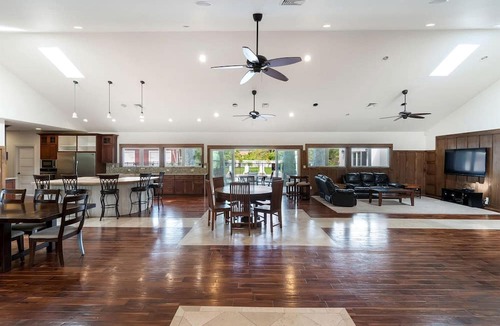 Hauula Villa | Breathtaking Villa with Swimming Pool and Fantastic Sights in Hauula, Hawaii