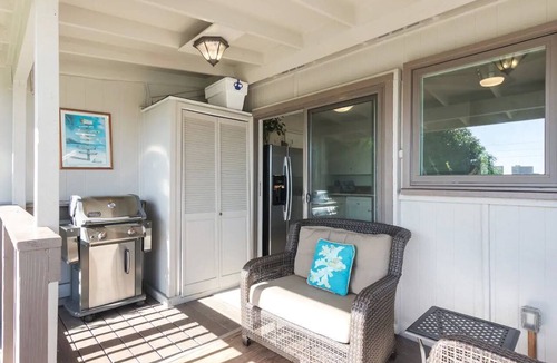 Diamond Head - Kapahulu - St. Louis House | Charming 2-bedroom House with WiFi, AC, Diamond Head View, Close to Everything
