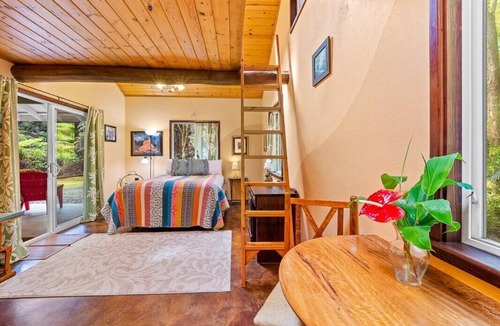 Ohia Estates House | Charming Tiny Cottage 5 min from National Park