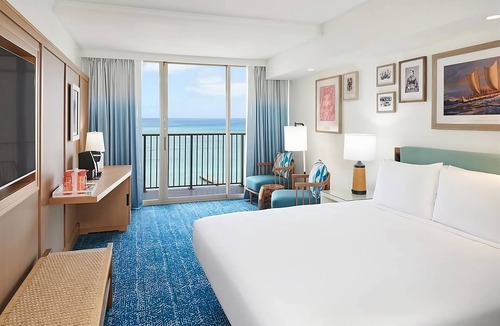 Waikiki Apartment | Charming Tropical Getaway! Onsite Dining, Pets Allowed, Steps To Waikiki Beach