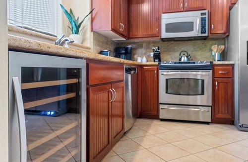 Kamuela House | Condo with Private Beach Club Access & Pool