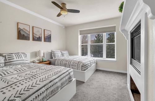 Brian Head Condo | Double Queen Suite - Five Guests - Secluded Views