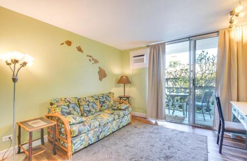 Historic Kailua Village House | Downtown Kailua-Kona Escape: Steps to Ocean!