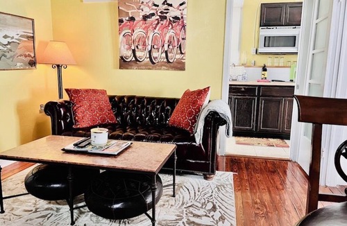Laurel Park Apartment | Downtown Sarasota Suite in Historic District Walk to Opera, SelbyGardens, Dining