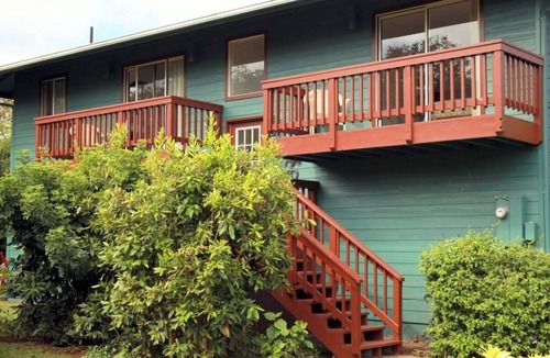 Pauwela Apartment | Dual Balconies Full Kitchen + Parking