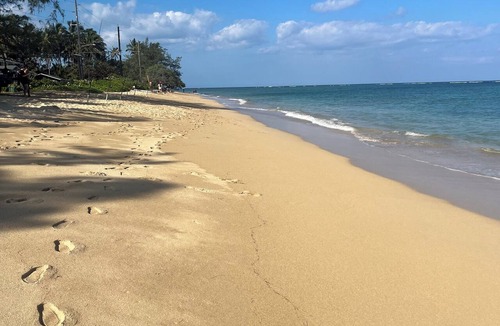Punaluu House | Entire House, Ocean front, White Sand Beach across the street.