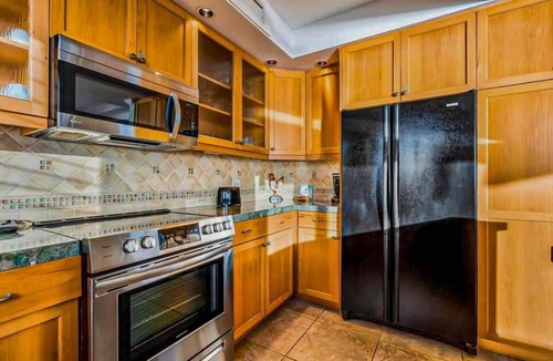 Poipu Condo | Fabulous Poipu oceanfront 5 bedrooms for 10-12!