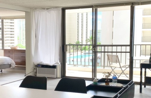 Waikiki Apartment | Free Parking/A Block Waikiki Beach