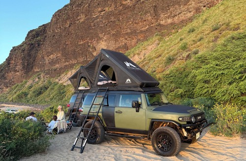 Wailua House | Fully Decked 4WD Green/Black FJ Cruiser!