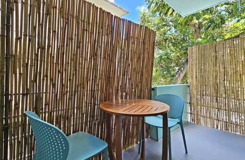 Waikiki Apartment | Furnished monthly rental Waikiki Neighborhood 305