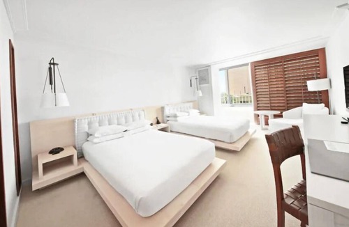 Waikiki Resort | Gorgeous Island Escape! 3 Stunning Units, Pools, Mini-Market