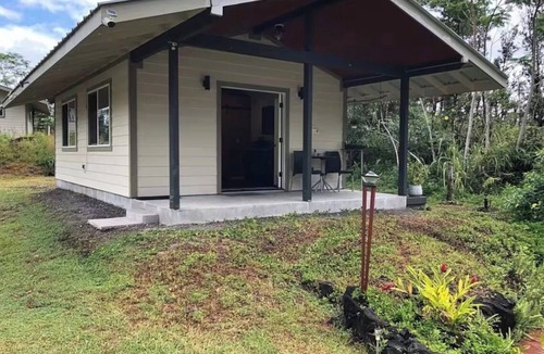 Keaau Apartment | Great for nature lovers quiet and calm. Auto gat, security cameras.