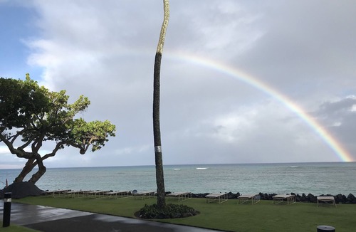 Kahana Condo | Ground floor 1 bedroom, Ocean Front Condo with 150 ft access to beach