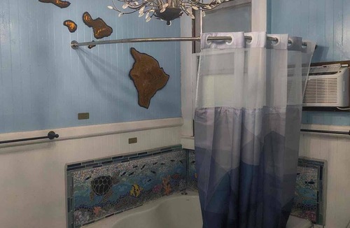 Naalehu Bed & Breakfast | Hale Naalehu LLC Bed & Breakfast