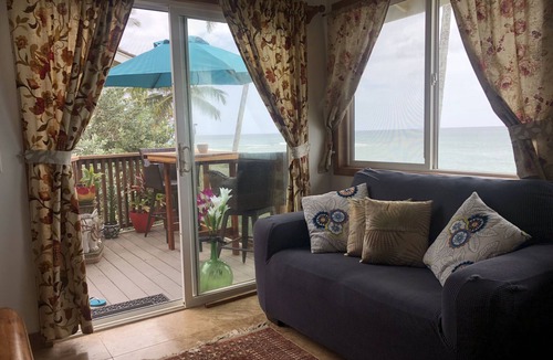Waialee House | Haleiwa oceanfront inquiry special rate options