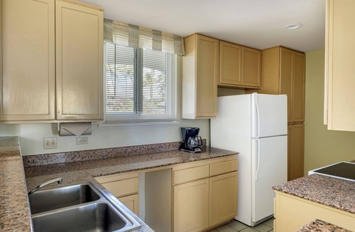 Bayview Resort | HGVC Point At Poipu 2 Bed 2 Bath Unit