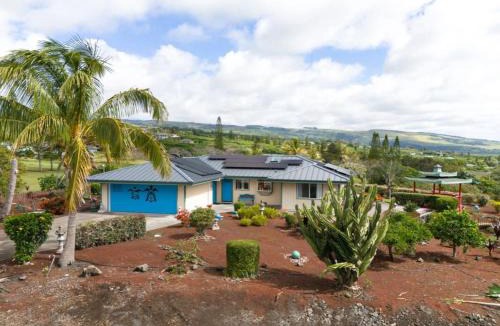 Discovery Harbour House | Honu Harbor with Pool on Golf Course