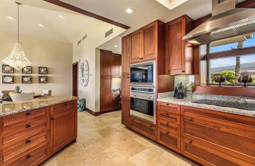 Kaupulehu Apartment | Hualalai Ocean View Villa Fall special