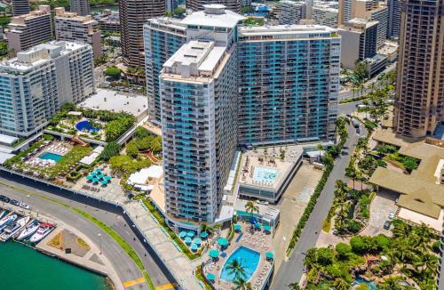 Waikiki House | Ilikai Tower 1033