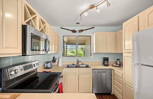 Lihue Condo | Kaha Lani - 5BR Oceanfront - Sleeps 14