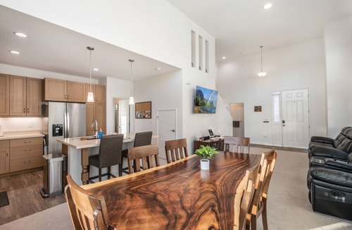Makaha Valley House | Kalo Collective ~ Mauka to Makai