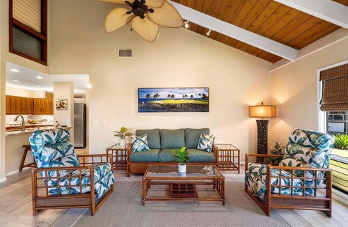 Keauhou Condo | Kanaloa at Kona 3303: Luxe Oceanfront 3BR Condo w/Pacific Views, Tennis & Pools
