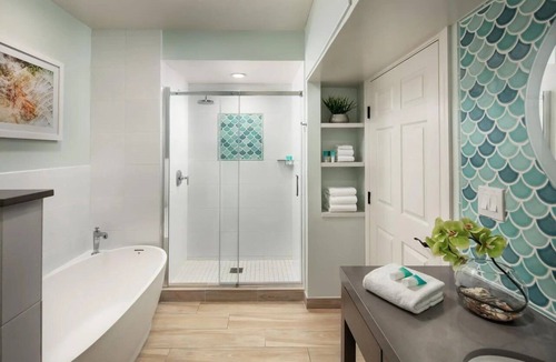 Old Town Resort | Key West Florida Charming 1-bedroom resort with WiFi, AC