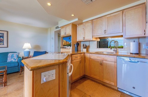 Kihei Condo | Kihei Beach Resort #107: Your Tropical Paradise