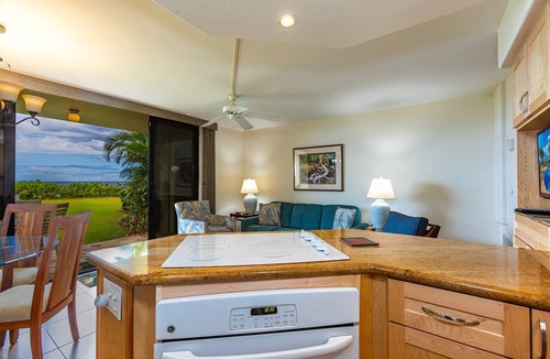 Kihei Condo | Kihei Beach Resort #107: Your Tropical Paradise