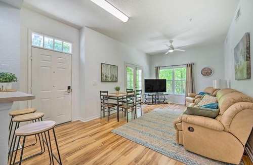 Venetian Bay Villages House | Kissimmee Condo: Community Perks, 10 Mi to Disney!