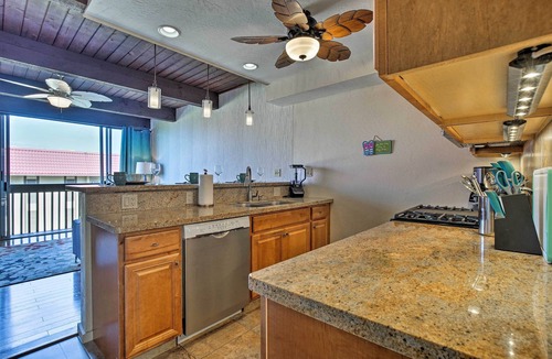 Historic Kailua Village Condo | Kona Condo w/View, Walk to Beach & Restaurants