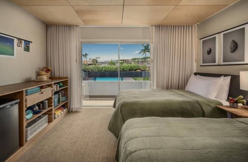 Historic Kailua Village House | Live the Island Life: 2 Modern Rooms, Pool, Bikes, Daily Poolside Yoga