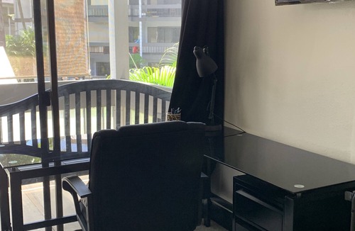 Hilo Apartment | Lucy's Place Air Conditioned Studio with Murphy bed