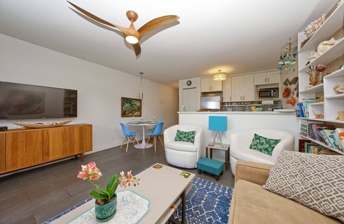 Kaunakakai Condo | Lush Molokai Island Oasis w/Pool + Private Beach!