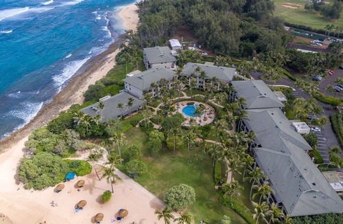 Kahuku Villa | Luxe Oceanfront 🐢Turtle Bay🐢 Beach Villa North Shore 4BR Sleeps 12 ★Pool, Spa★