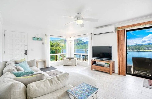 Lihue Apartment | Luxe Private Cliffside Oasis at Kalapaki Beach!